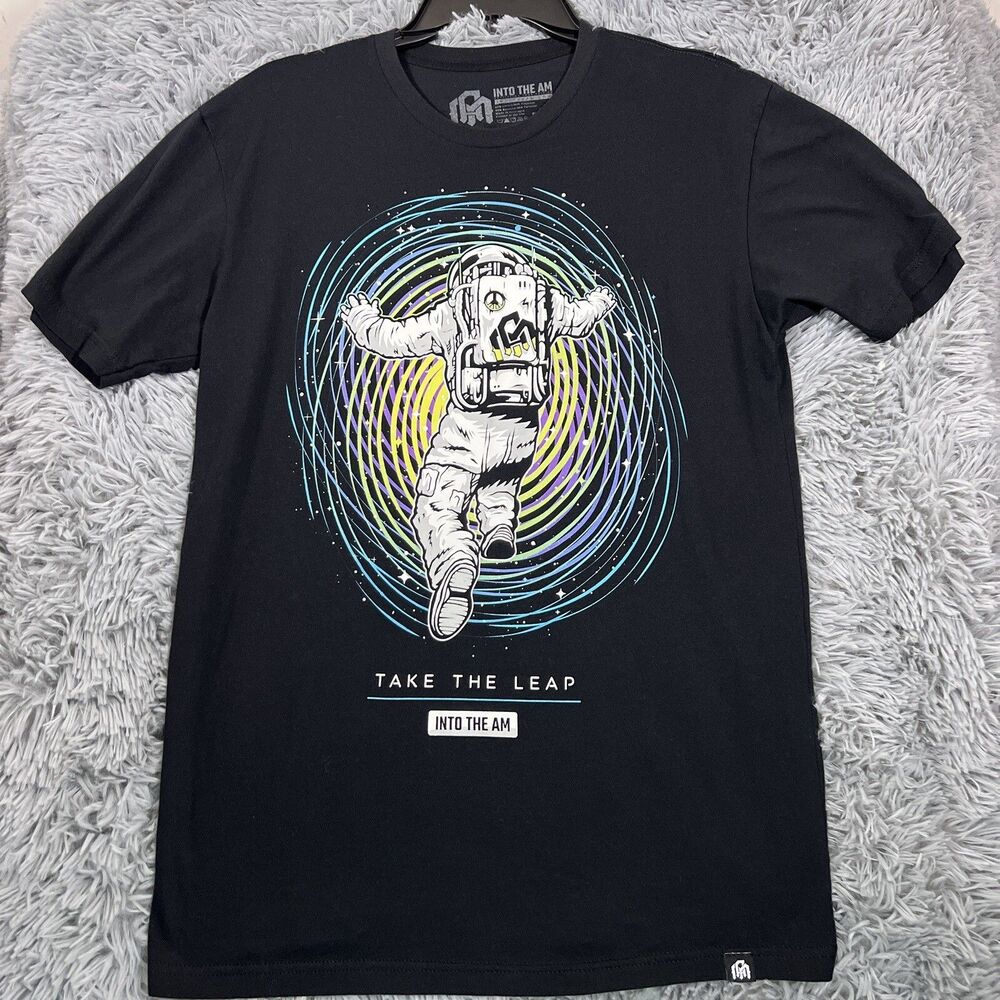 Into The AM Shirt Medium Black White Astronaut Space Take The Leap Pullover Mens